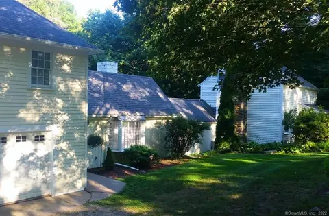 120 Wheeler Rd, Monroe, CT 06468 photo 1