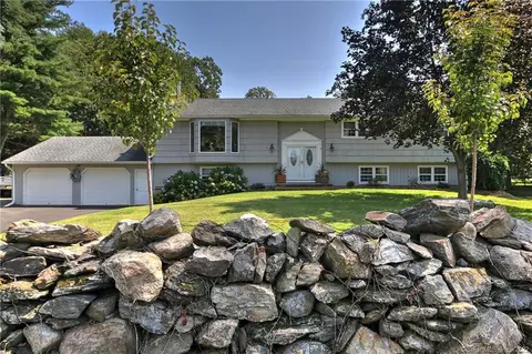 421 Herbert St, Orange, CT 06477 photo 1