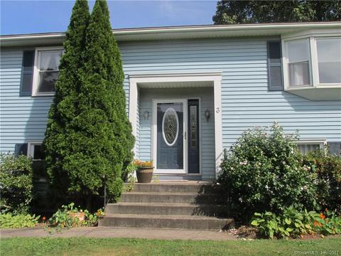 3 Maple Edge Dr, Bloomfield, CT 06002 photo 1