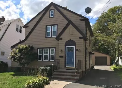 24 Robert St, Hamden, CT 06514 photo 1