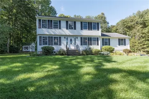28 Joan Dr, Monroe, CT 06468 photo 1
