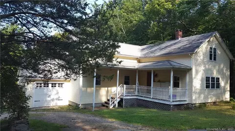 433 Norwich Rd, Plainfield, CT 06374 photo 1