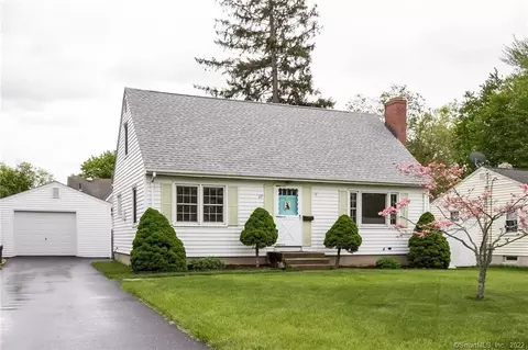 69 Dale Rd, Wethersfield, CT 06109 photo 1