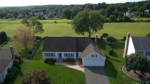 70 Windmill Hl, Wethersfield, CT 06109 photo 1