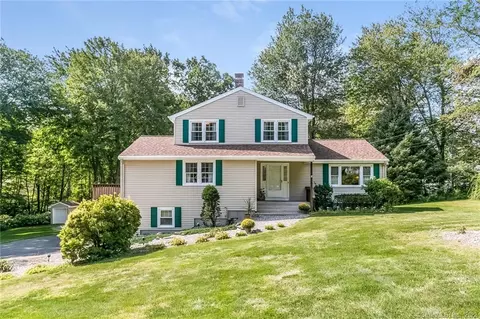 12 Juggernaut Rd, Prospect, CT 06712 photo 1