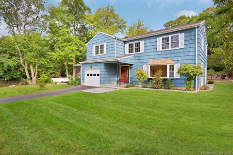 41 Leonard Ave, Greenwich, CT 06878 photo 1
