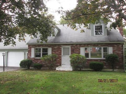 492 Circle Dr, Torrington, CT 06790 photo 1