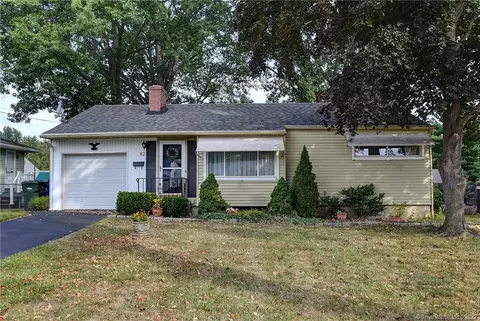 82 Harding St, Wethersfield, CT 06109 photo 1