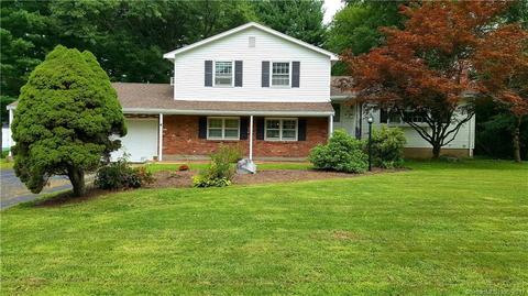 4 Mark Ln, Bloomfield, CT 06002 photo 1