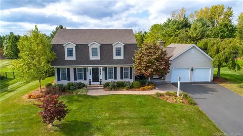 62 Quail Run Rd, Suffield, CT 06078 photo 1