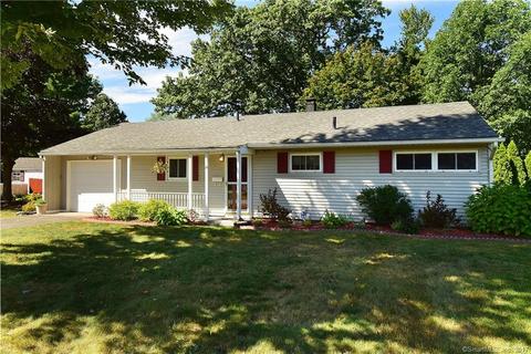 15 Bristol Rd, Windsor Locks, CT 06096 photo 1