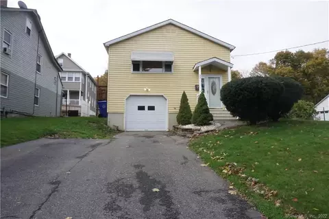 22 Maple St, Torrington, CT 06790 photo 1