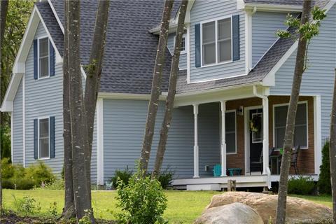 10 Hilltop Dr, Ledyard, CT 06339 photo 1