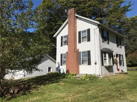 89 S End Ave, Durham, CT 06422 photo 1