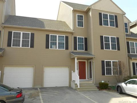 84 Perry St #222, Putnam, CT 06260 photo 1