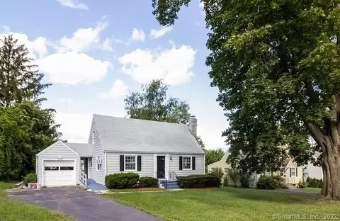 63 Tobler Ter, Wethersfield, CT 06109 photo 1