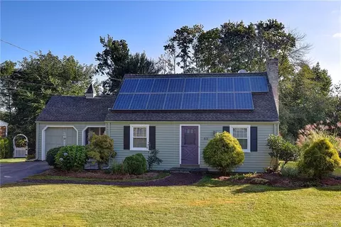866 Ridge Rd, Wethersfield, CT 06109 photo 1