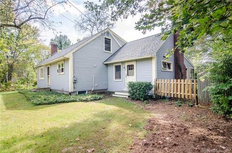 15 Pendleton Rd, Granby, CT 06035 photo 1