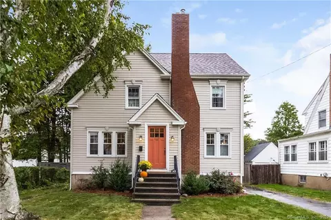 209 Brimfield Rd, Wethersfield, CT 06109 photo 1
