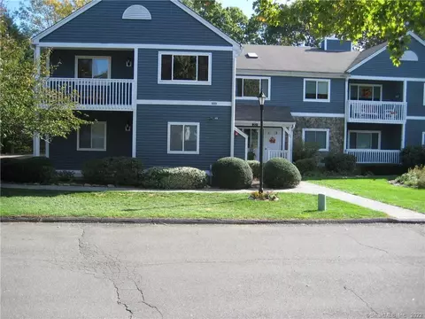 201 Windgate Cir #E, Monroe, CT 06468 photo 1
