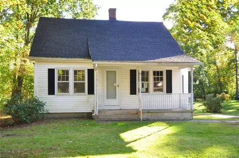 32 Pfeffer Ln, Torrington, CT 06790 photo 1
