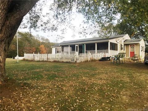 331 Tarbox Rd, Plainfield, CT 06374 photo 1