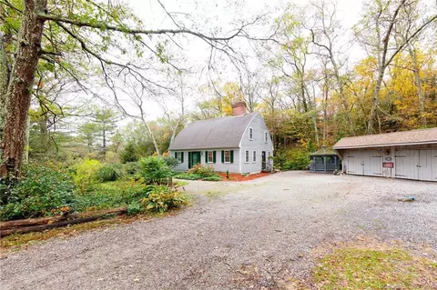 59 Pettingill Rd, Killingly, CT 06241 photo 1