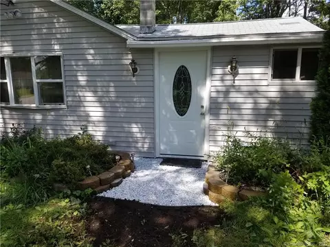 170 Cook Hill Rd, Killingly, CT 06239 photo 1