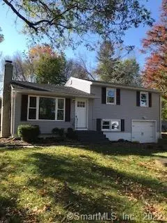 6 Barn Rd, Ledyard, CT 06339 photo 1
