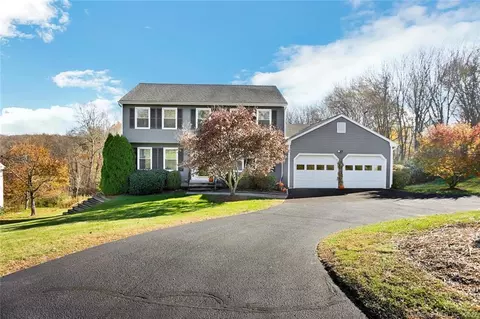 52 Stable Ridge Rd, Monroe, CT 06468 photo 1