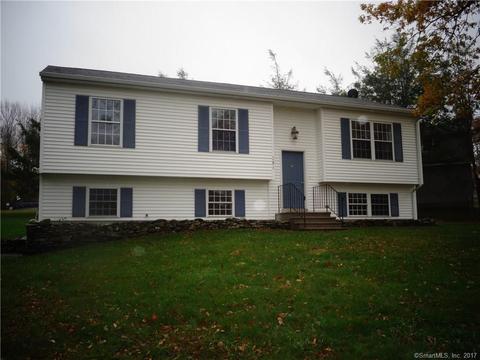 286 Dow Rd, Plainfield, CT 06374 photo 1