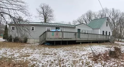 578 Fenn Rd, Thomaston, CT 06787 photo 1