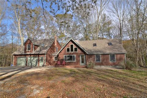 243 Killingly Rd, Pomfret Center, CT 06259 photo 1