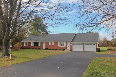 907 North St, Suffield, CT 06078 photo 1