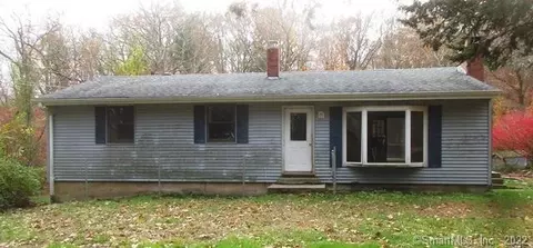 16 Mello Dr, Preston, CT 06365 photo 1