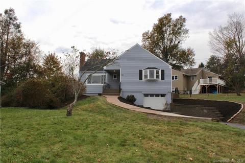 14 Gracewell Rd, Wethersfield, CT 06109 photo 1