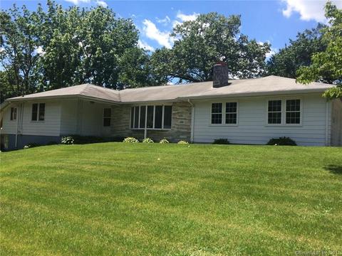 49 Pine St, Derby, CT 06418 photo 1
