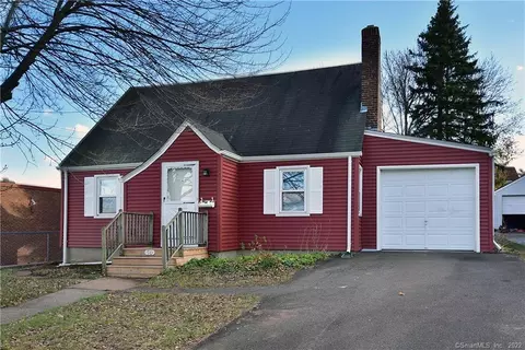 50 Wells Rd, Wethersfield, CT 06109 photo 1