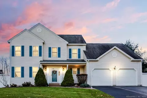 6 Doherty Dr, Wallingford, CT 06492 photo 1