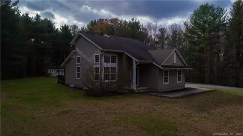 223 Cranberry Bog Rd, Killingly, CT 06239 photo 1