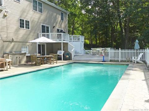 73 Old Stagecoach Rd, Redding, CT 06896 photo 1