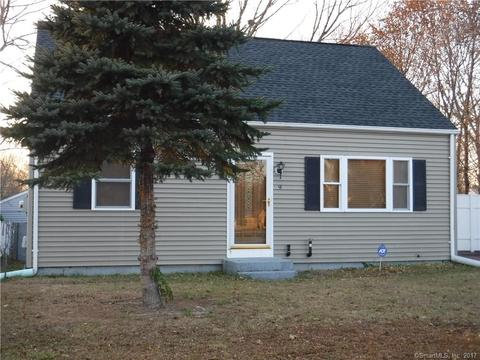 9 Pond St, Plainfield, CT 06374 photo 1