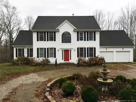 7 Birch St, Ledyard, CT 06339 photo 1