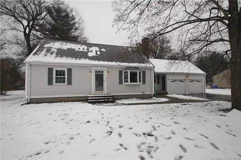 36 Pilgrim Dr, Windsor, CT 06095 photo 1