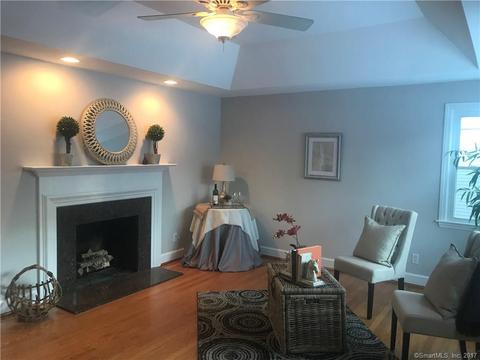 34 Ruscan Rd, Wethersfield, CT 06109 photo 1