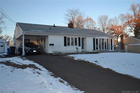 47 Coolidge St, Windsor Locks, CT 06096 photo 1