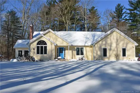 228 Jericho Rd, Pomfret, CT 06259 photo 1