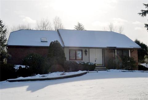 41 Kendrick Ln, Windsor, CT 06095 photo 1