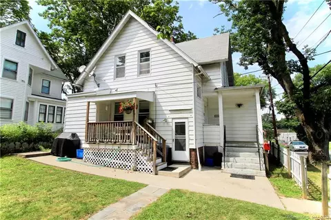 20 Chestnut St, Greenwich, CT 06830 photo 1