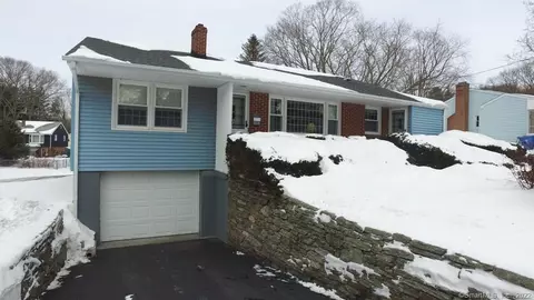 3 Juniper Ct, Norwich, CT 06360 photo 1